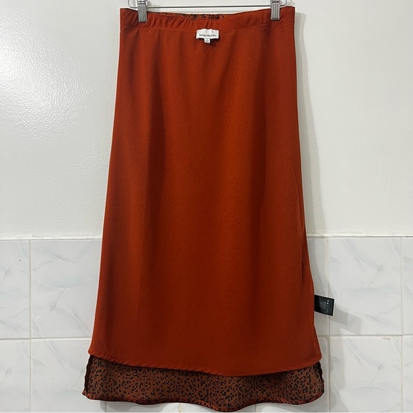 Heartloom S Copper Leopard Animal Print Satin Elastic Waist Midi Slip Skirt - Picture 6 of 7